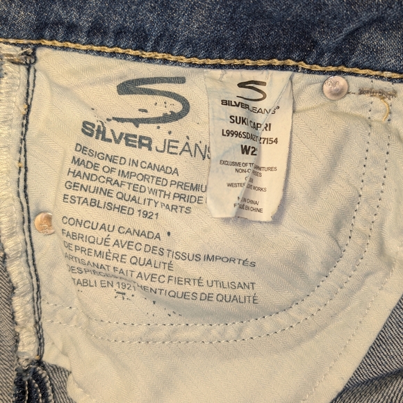 🩵Silver Jeans🩵 Y2K Suki Mid Rise Capri/Crop Women's Size 29 - Picture 8 of 12